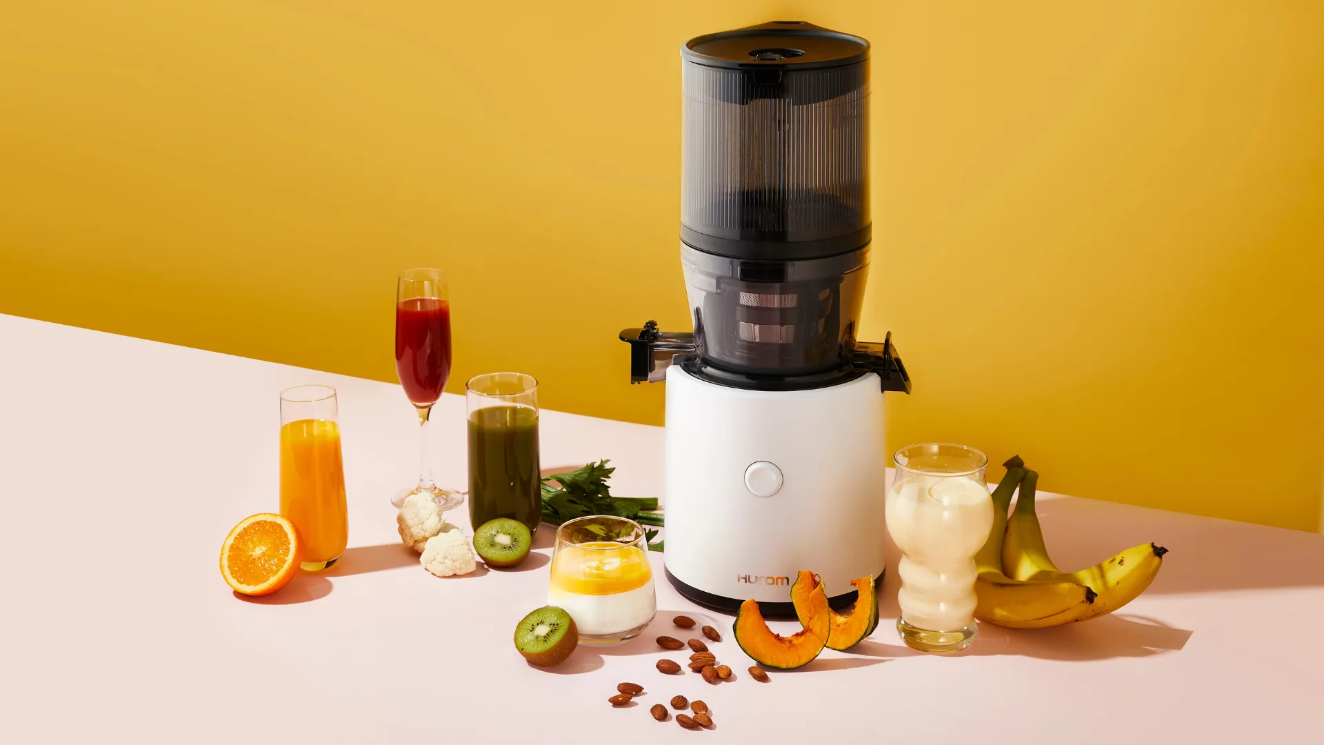 Hurom H320N - automatyczne wyciskanie