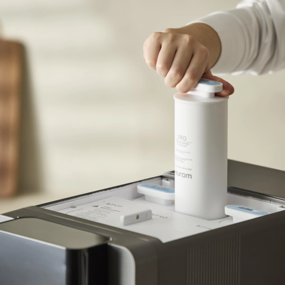 Wymiana filtra w Hurom Water Purifier – system PAC RO CF