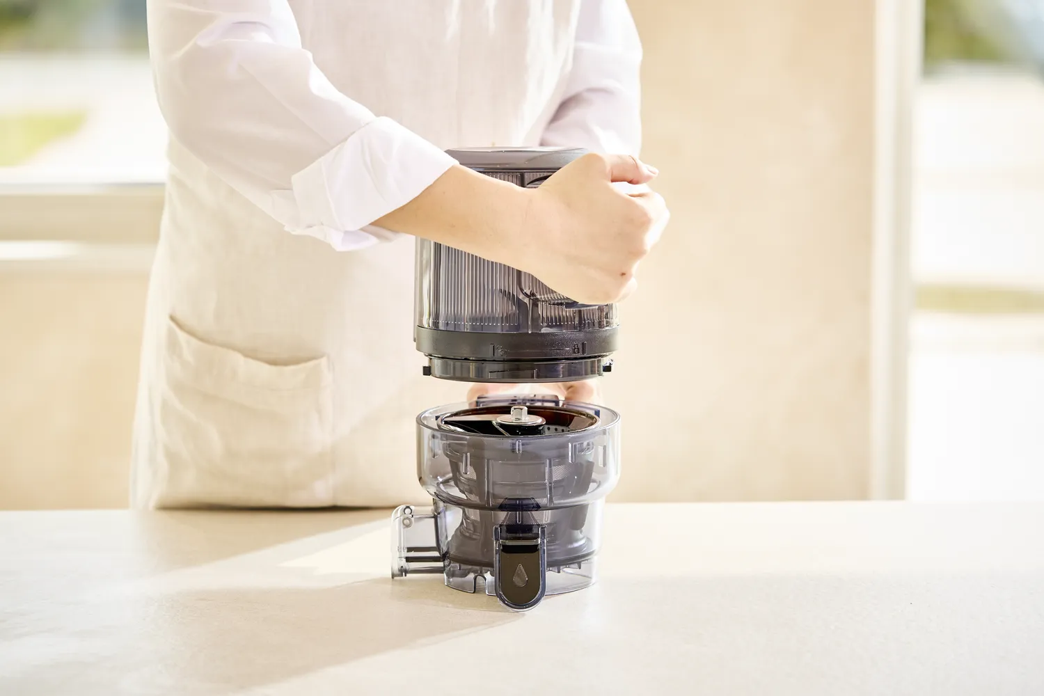 Hurom E50 ST, materiały klasy premium ULTEM i Tritan wolne od BPA
