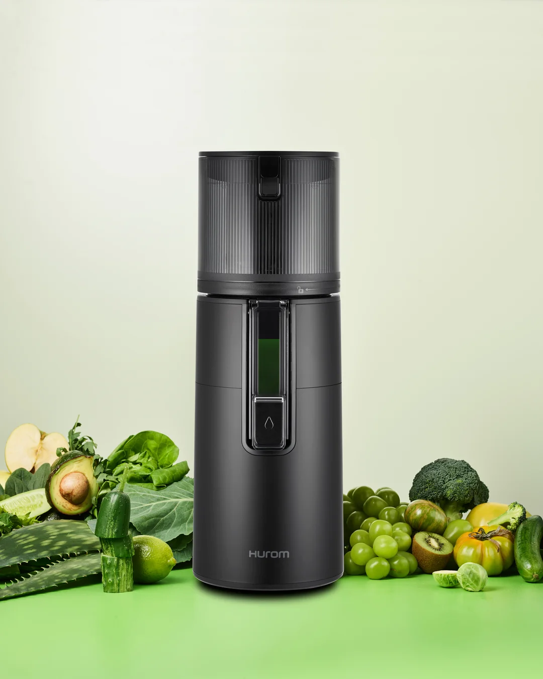 Wyciskarka Hurom H400 w nowoczesnej kuchni – przygotowanie soku owocowego