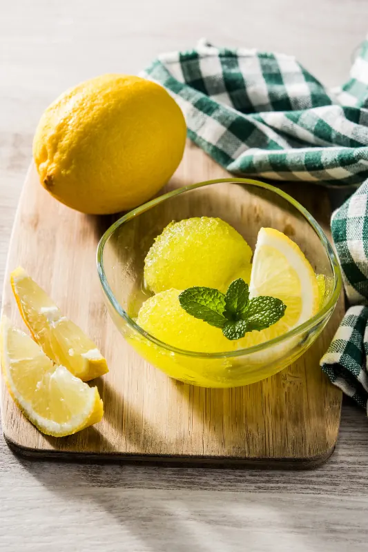 Lody i sorbety z mrożonych owoców