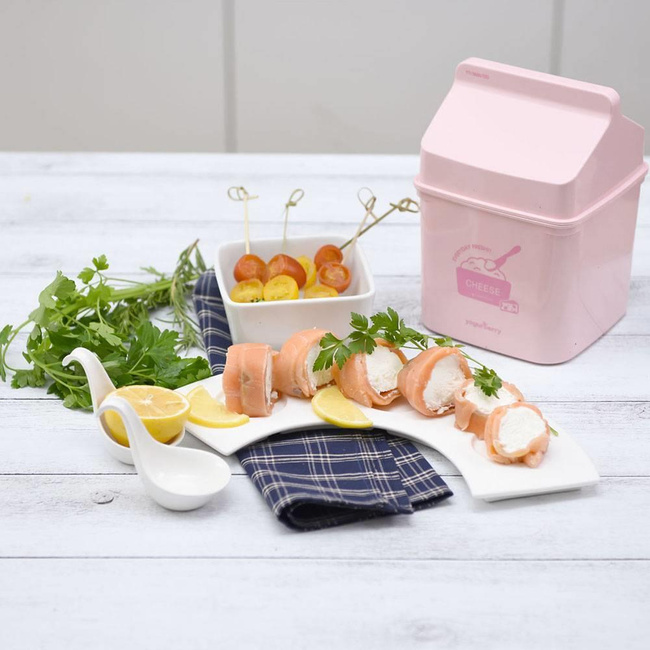 Serowar YogurBerry do wytwarzania sera, kolor jasny róż
