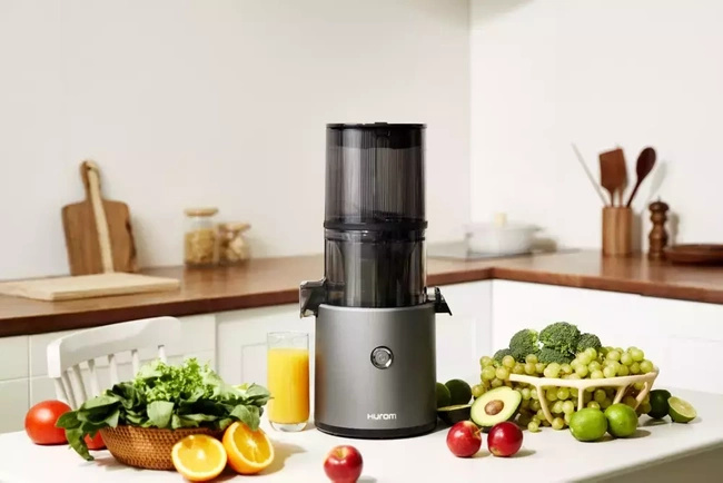 Hurom H300E Titanium Grey Slow Juicer