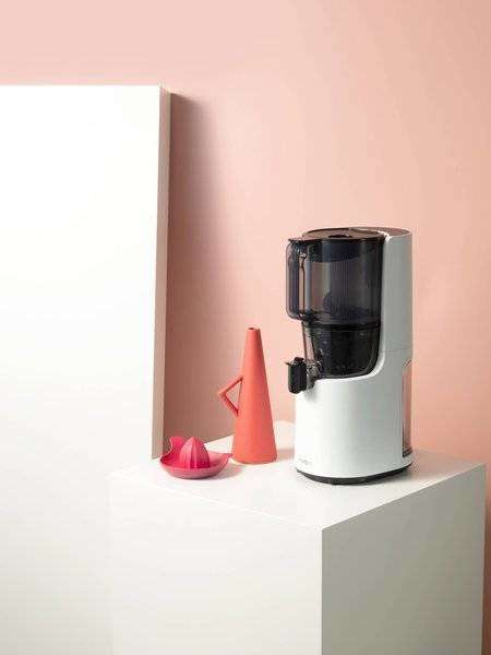 HUROM H200 All in One White Matt Slow Juicer