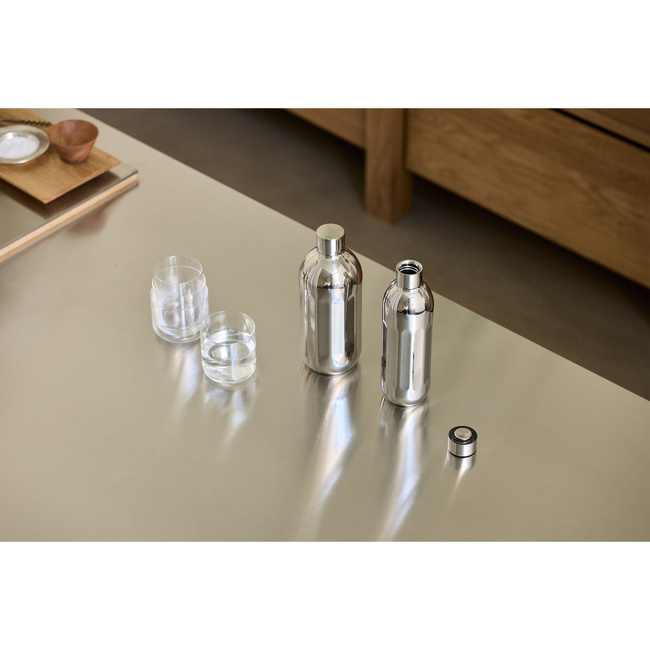 Aarke To Go Pro butelka stalowa 800 ml, szczelna