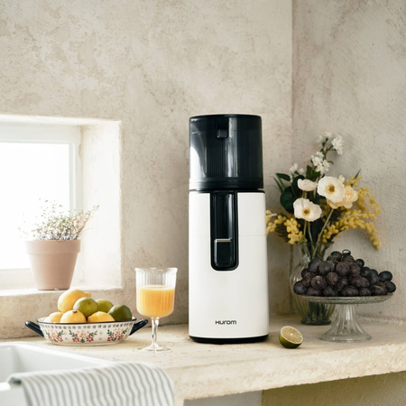 Hurom H400 Matt White Slow Juicer