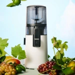 Wyciskarka Hurom H70 FT Biała i Butelka na sok Smeg 500 ml