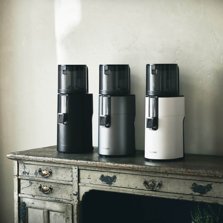 Hurom H400 Matt Black Slow Juicer